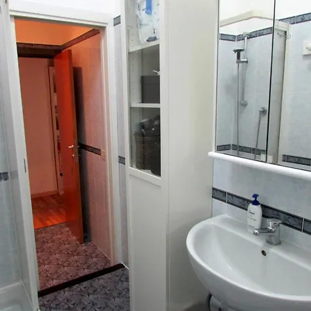 4 @ Porta Romana * Μιλάνο