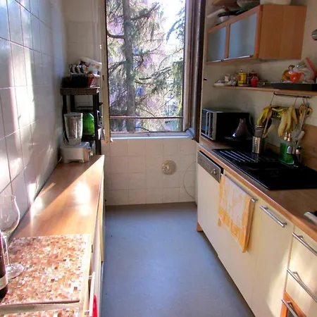 4 @ Porta Romana Apartment *